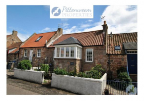 The Old Stables- charming cottage Crail